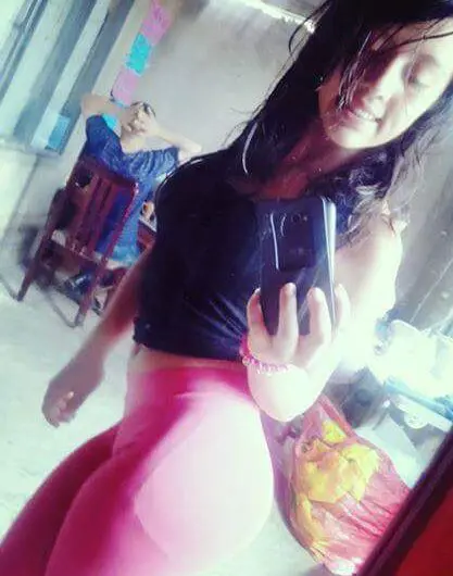 Pack de Esta NiÑa llamada Erina Martez Colegiala Filtrado por sus Amigas del Colegio