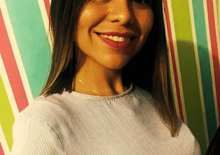 Packs de esta Jovencita Colombiana con Lindo Cuerpo