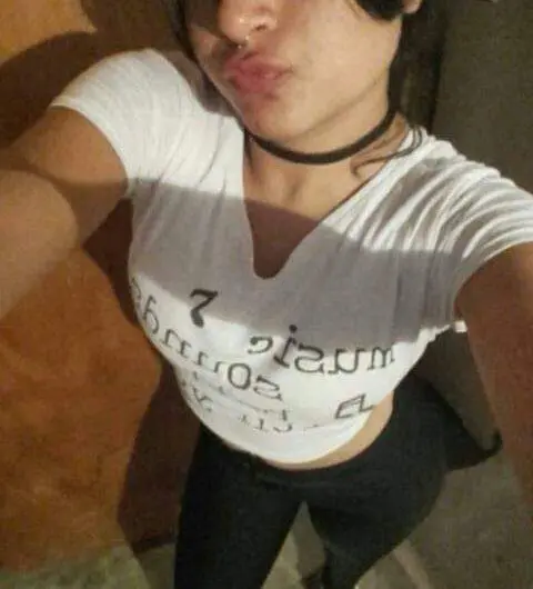 Packs de Esta Morrita Casera con (PAPILOMA MIRAR PARA CREER)