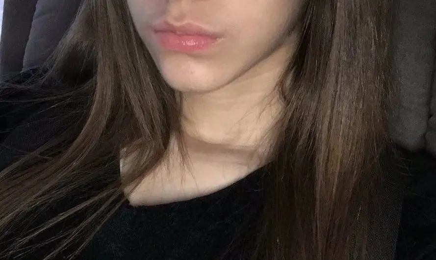 Pack Caseros de esta Adolecente Desnuda Bien Linda 2022
